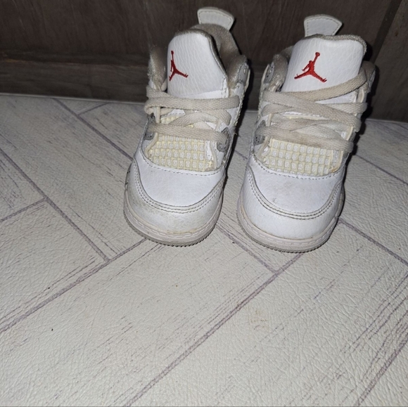 Air Jordan 4 Retro Shoes 6c - Picture 2 of 6